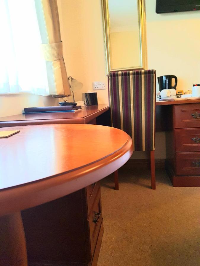 The Chetwynde Hotel Barrow-in-Furness Esterno foto