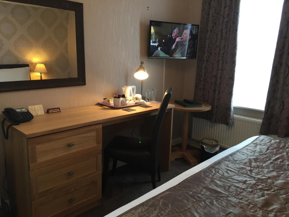 The Chetwynde Hotel Barrow-in-Furness Esterno foto