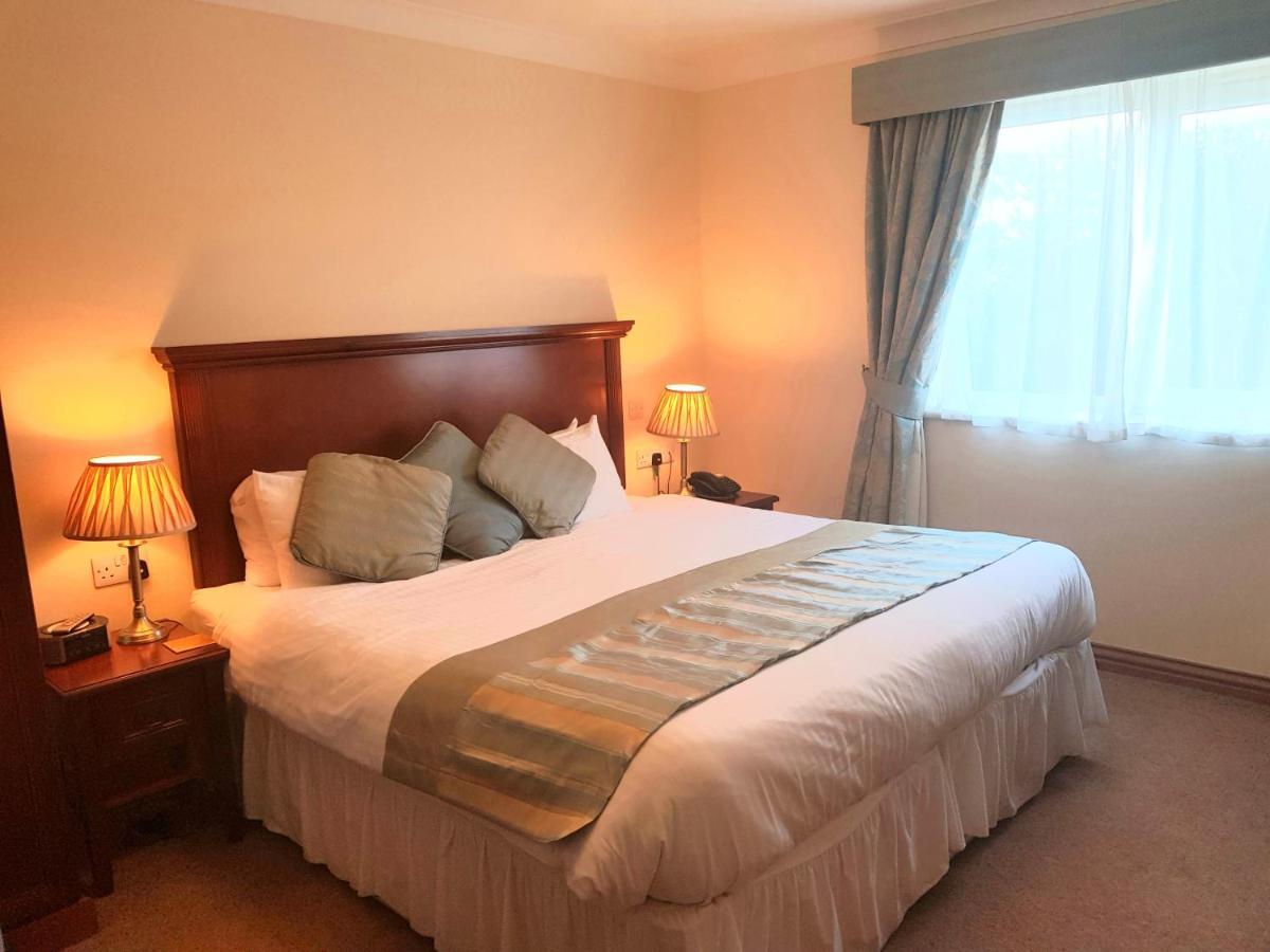 The Chetwynde Hotel Barrow-in-Furness Esterno foto
