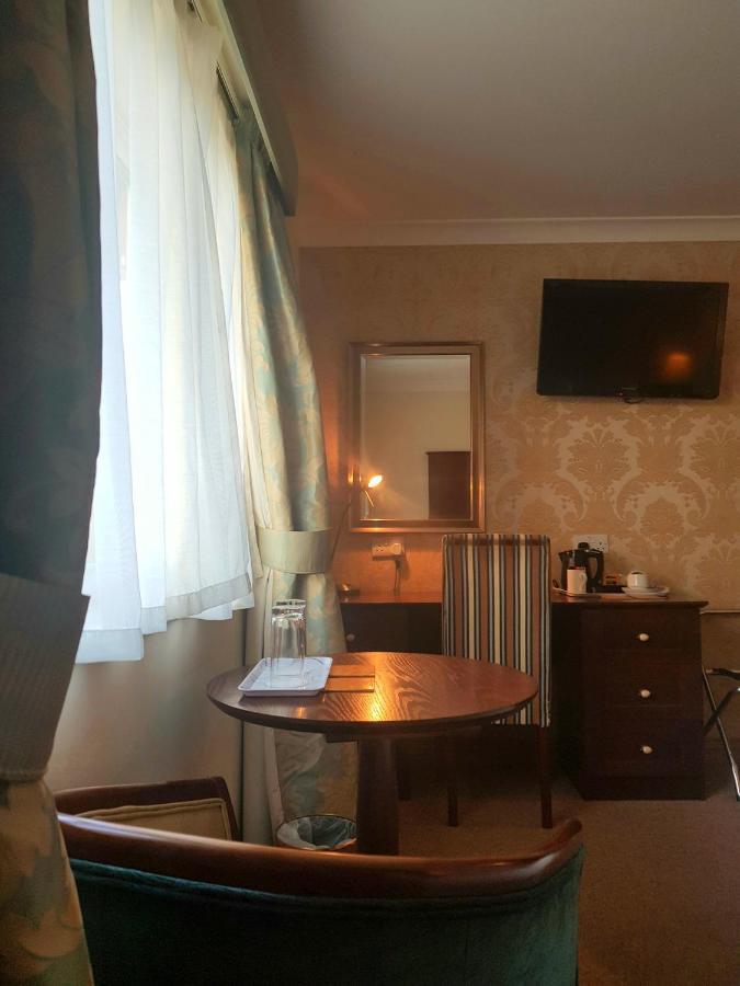 The Chetwynde Hotel Barrow-in-Furness Esterno foto