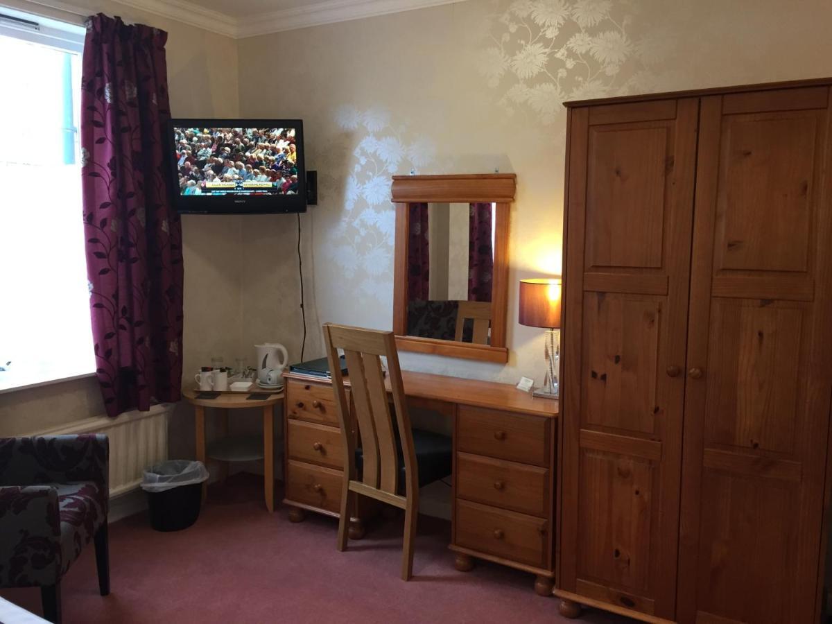 The Chetwynde Hotel Barrow-in-Furness Esterno foto